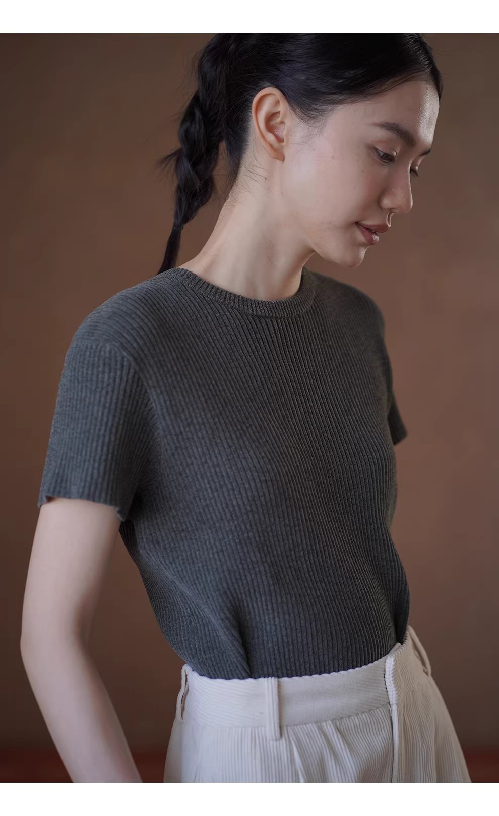 綿軟龍井酥雪尼爾紗線粗坑條肌理感短袖圓領彈力顯瘦T恤,綿軟龍井酥雪尼爾紗線粗坑條肌理感短袖圓領彈力顯瘦T恤,HBFS1036,綿軟龍井酥雪尼爾紗線粗坑條肌理感短袖圓領彈力顯瘦T恤,軟糯親膚,坑條彈性