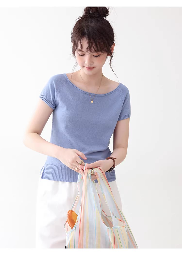 純色小一字領側開叉針織衫女夏新款慵懶顯瘦短袖上衣,純色小一字領側開叉針織衫女夏新款慵懶顯瘦短袖上衣,HBFS1051,純色小一字領側開叉針織衫女夏新款慵懶顯瘦短袖上衣,側邊開衩,薄款針織