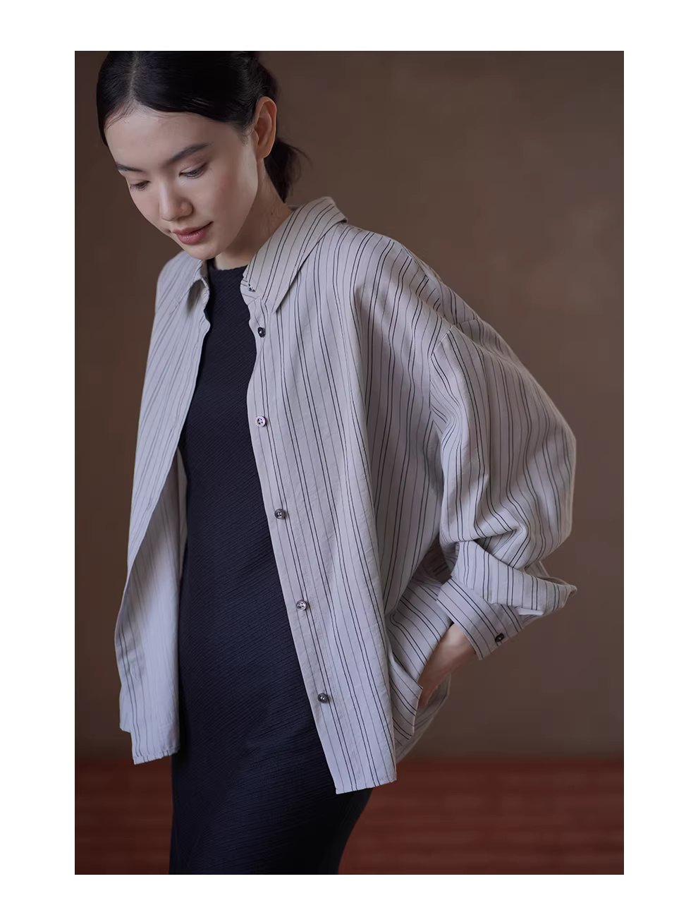 清冷淡人氛圍透氣品質色織條紋寬鬆垂感顯瘦長袖襯衫女,清冷淡人氛圍透氣品質色織條紋寬鬆垂感顯瘦長袖襯衫女,HBFS1064,清冷淡人氛圍透氣品質色織條紋寬鬆垂感顯瘦長袖襯衫女,挺版抗皺,寬鬆落肩