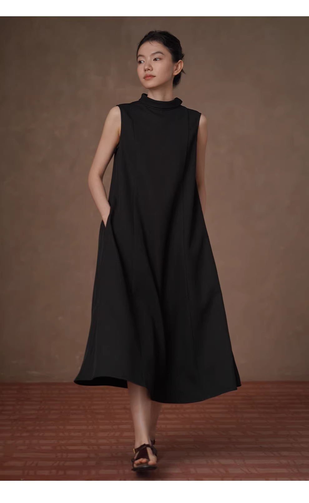 超絕立體分割提升氣質半高領垂順寬鬆A字背心顯瘦洋裝,超絕立體分割提升氣質半高領垂順寬鬆A字背心顯瘦洋裝,HBFS7027,超絕立體分割提升氣質半高領垂順寬鬆A字背心顯瘦洋裝,半高領修飾,垂墜不意皺