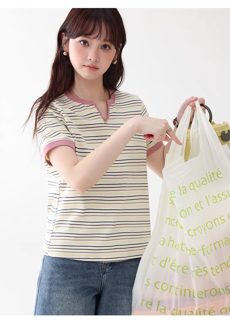 撞色圓V領彩色條紋T恤女26夏季新款減齡短袖上衣,撞色圓V領彩色條紋T恤女26夏季新款減齡短袖上衣,HBFS1082,撞色圓V領彩色條紋T恤女26夏季新款減齡短袖上衣,撞色橫紋,舒適面料