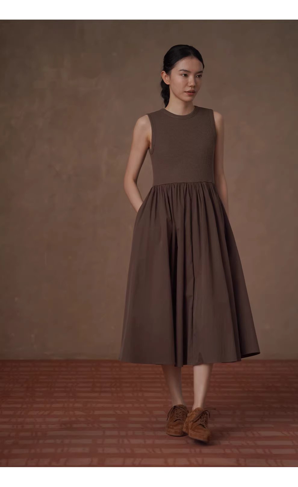 桑莓華夫格拼接高支棉混紡扭褶高腰顯瘦背心蓬蓬連身裙,桑莓華夫格拼接高支棉混紡扭褶高腰顯瘦背心蓬蓬連身裙,HBFS7041,桑莓華夫格拼接高支棉混紡扭褶高腰顯瘦背心蓬蓬連身裙,透氣不悶,高腰傘裙