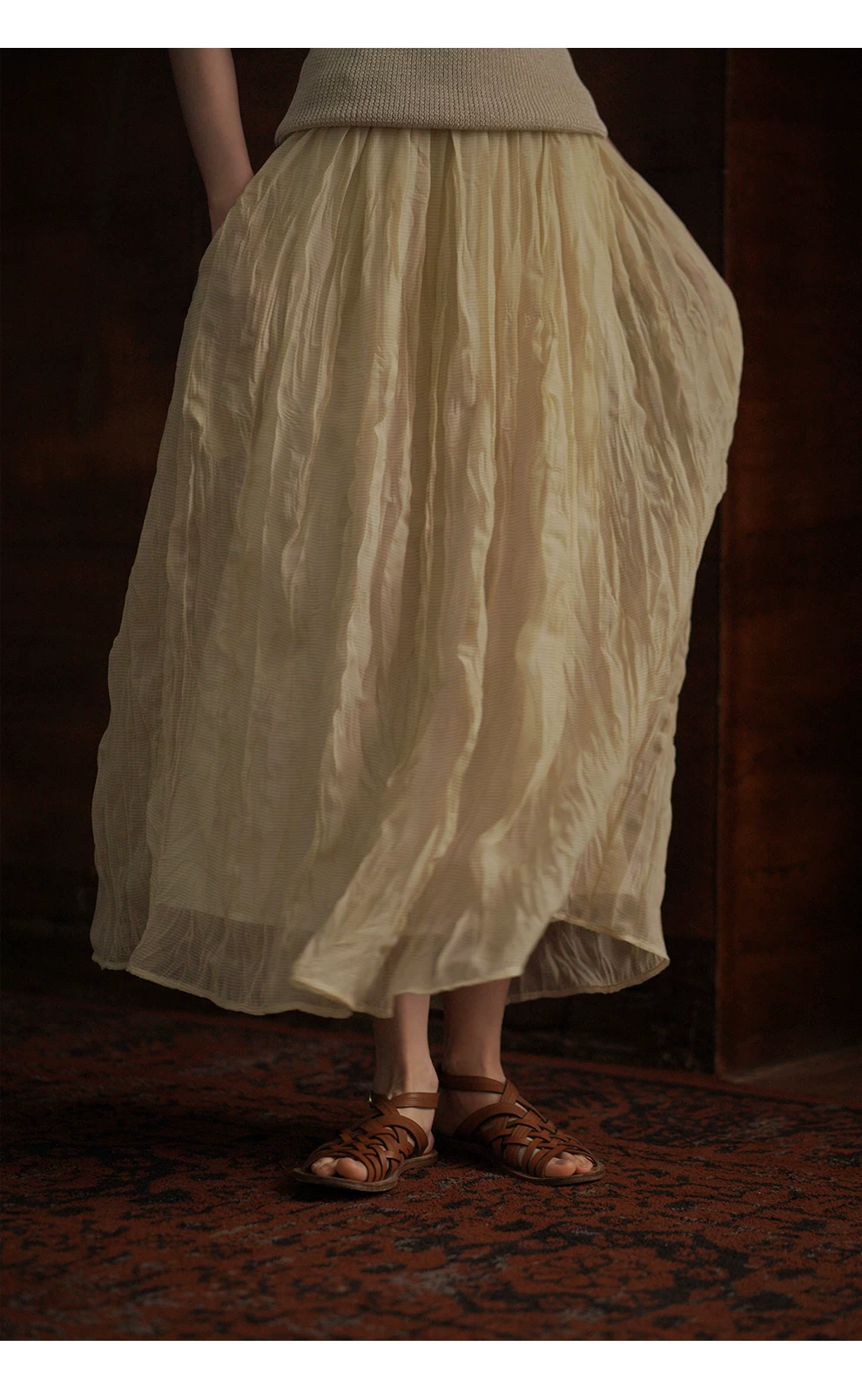 靈動紗華半身裙特殊格紋肌理褶皺工藝高腰顯瘦氛圍裙,靈動紗華半身裙特殊格紋肌理褶皺工藝高腰顯瘦氛圍裙,HBFS2019,靈動紗華半身裙特殊格紋肌理褶皺工藝高腰顯瘦氛圍裙,飄逸靈動,簡約大方