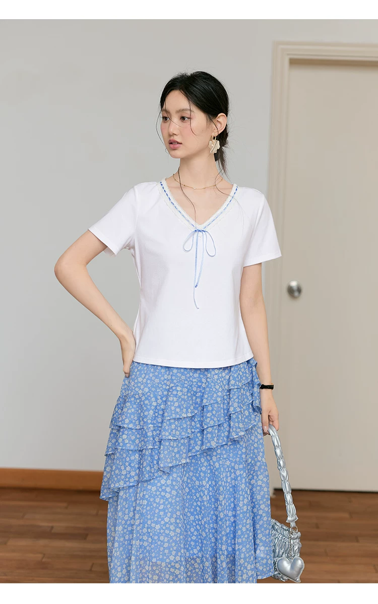 大尺碼正肩短袖白色T恤女2026新款夏季法式絕美V領繫帶上衣女,大尺碼正肩短袖白色T恤女2026新款夏季法式絕美V領繫帶上衣女,HBFS1213,大尺碼正肩短袖白色T恤女2026新款夏季法式絕美V領繫帶上衣女,V領繫繩,中大尺碼