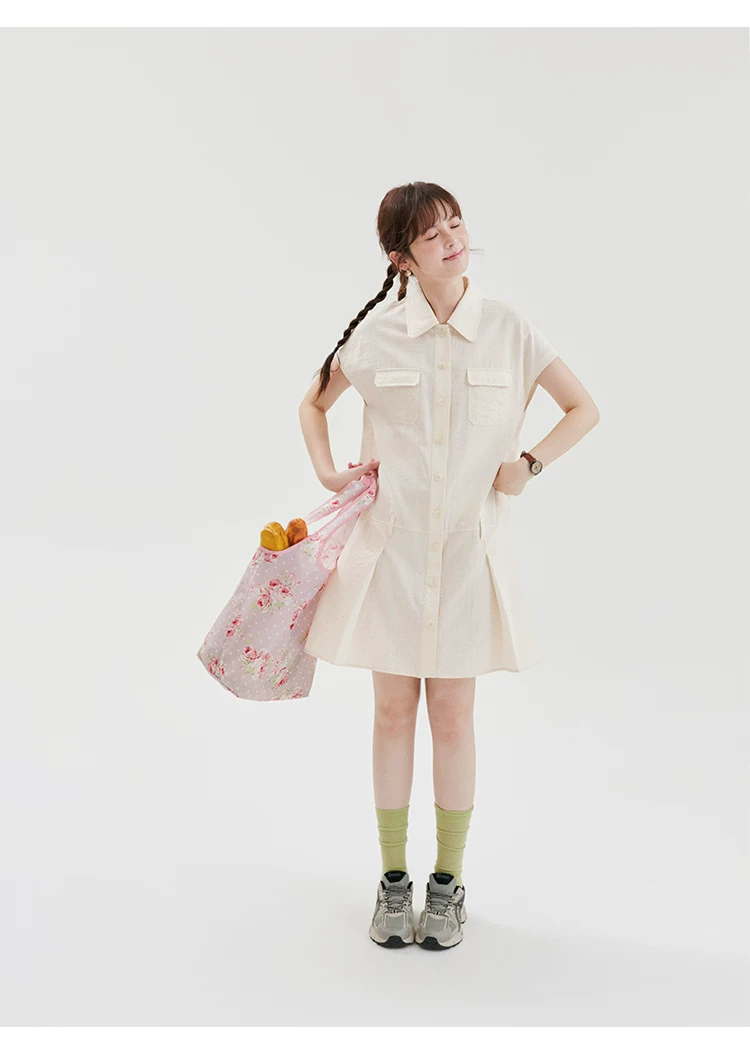 工裝感翻領壓褶洋裝女夏季新款減齡寬鬆短裙子,工裝感翻領壓褶洋裝女夏季新款減齡寬鬆短裙子,HBFS7145,工裝感翻領壓褶洋裝女夏季新款減齡寬鬆短裙子,工裝造型,壓褶細節