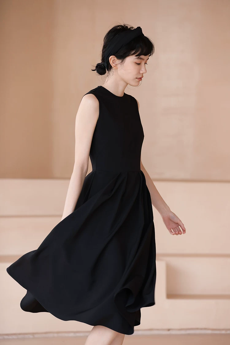 春季新款法式復古壓褶收腰赫本小黑裙氣質長洋裝女,春季新款法式復古壓褶收腰赫本小黑裙氣質長洋裝女,HBFS7151,春季新款法式復古壓褶收腰赫本小黑裙氣質長洋裝女,法式復古,壓褶收腰