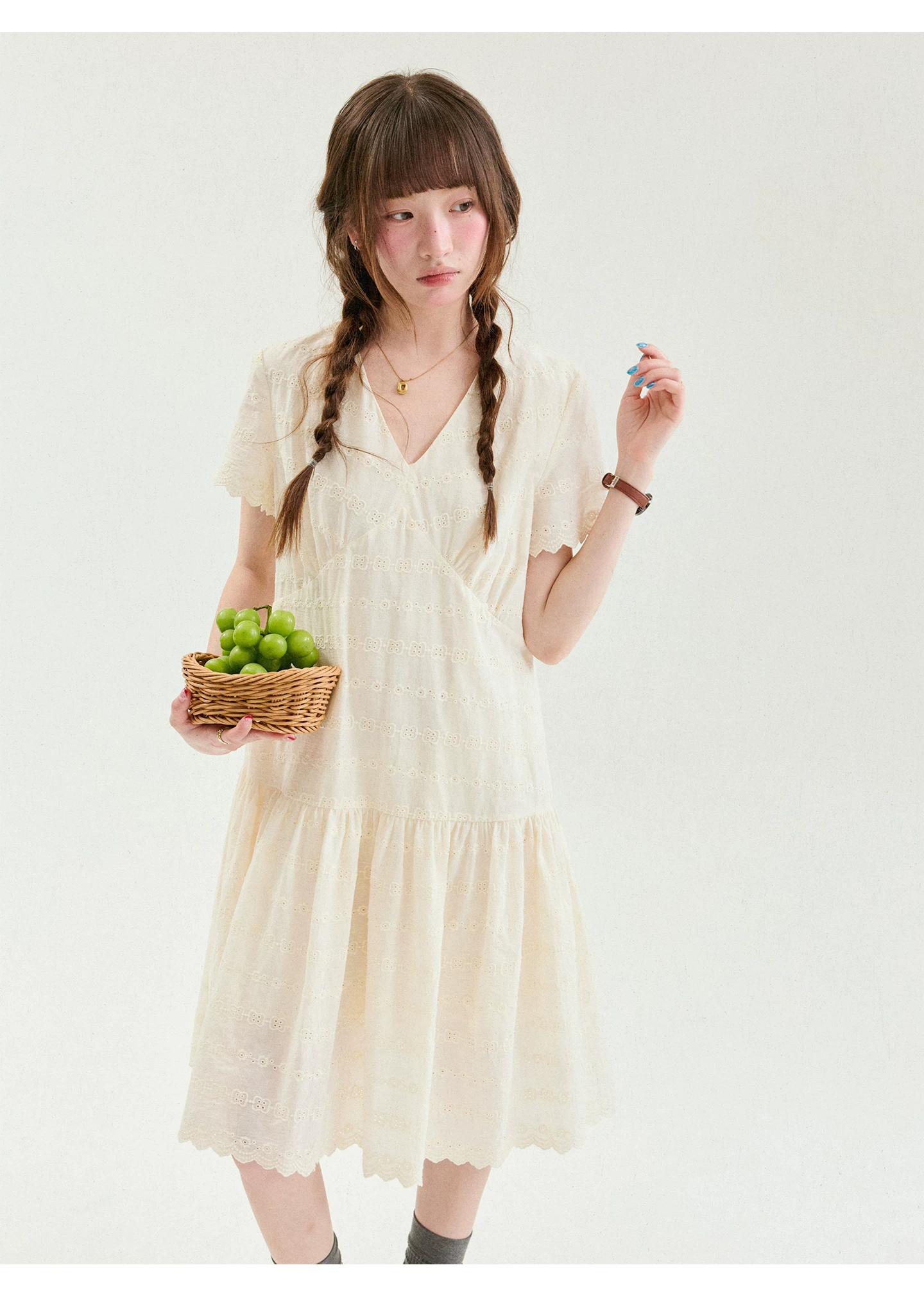 溫柔提花v領花邊洋裝女夏季新款純棉短袖短裙,溫柔提花v領花邊洋裝女夏季新款純棉短袖短裙,HBFS7189,溫柔提花v領花邊洋裝女夏季新款純棉短袖短裙,V領造型,提花面料