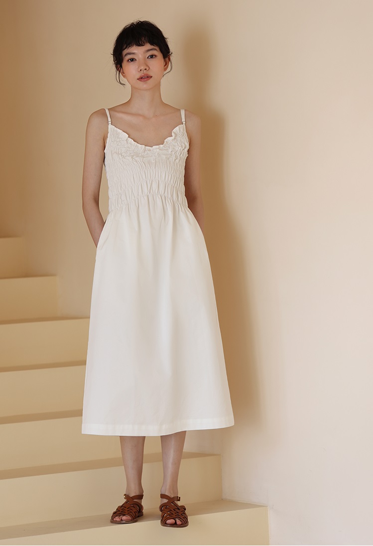 少女心事減齡重工打攬設計內搭吊帶百搭連身裙洋裝,長洋裝,輕奢,百搭,白色,法式甜美