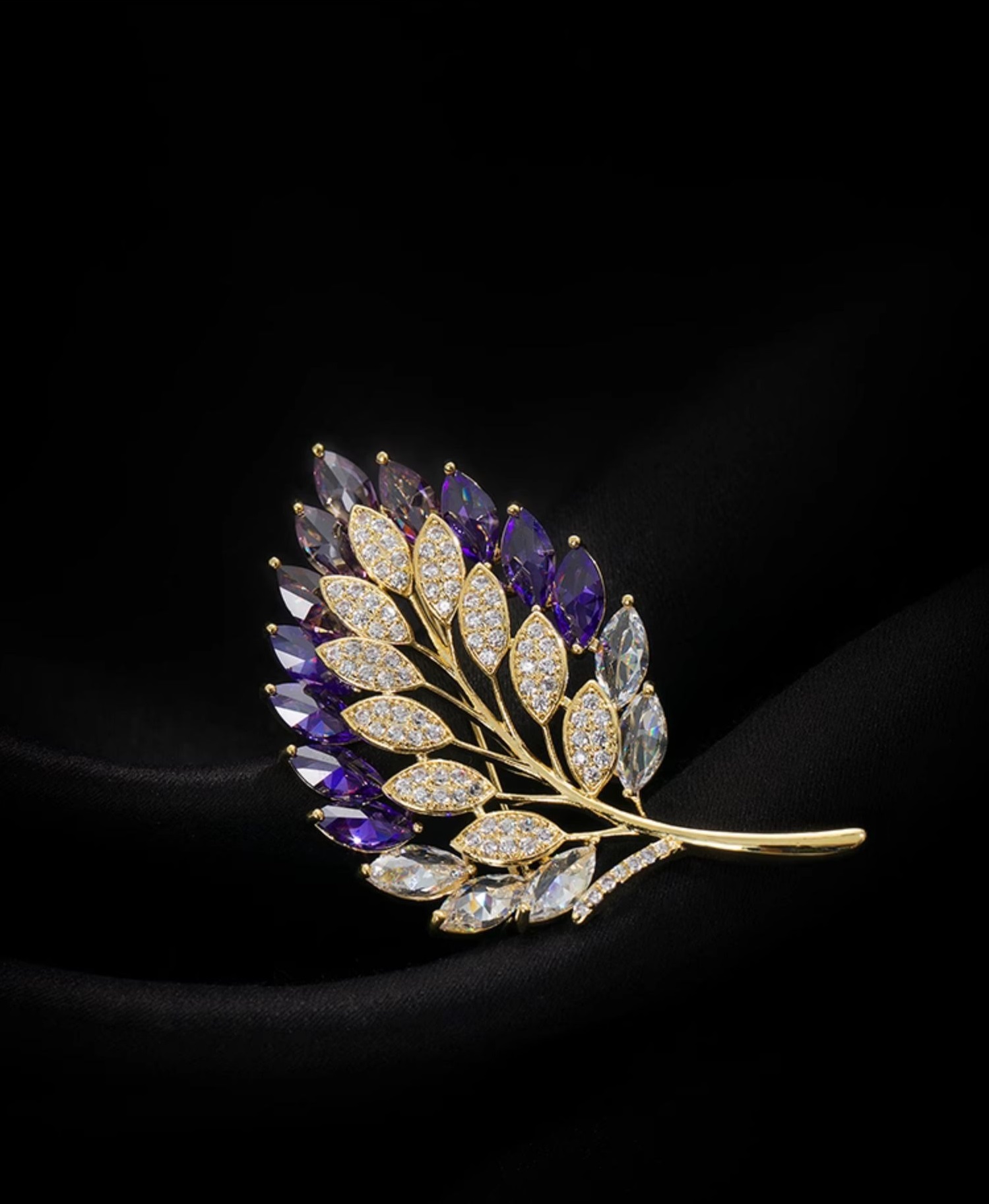 紫水晶鋯石精緻葉胸針女高級感大氣設計秋冬大衣西裝別針配件