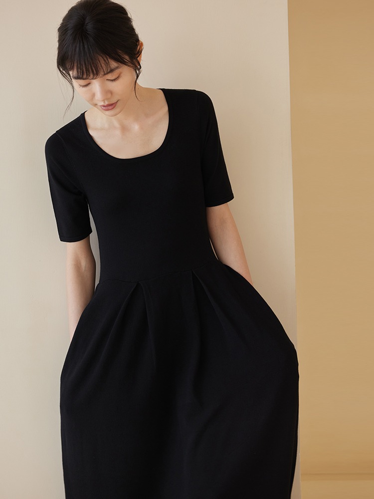 優雅氣質赫本風小黑裙收腰顯瘦高彈冰絲不悶熱連身裙洋裝,優雅氣質赫本風小黑裙收腰顯瘦高彈冰絲不悶熱連身裙洋裝,HBDS7028,優雅氣質赫本風小黑裙收腰顯瘦高彈冰絲不悶熱連身裙洋裝,優雅赫本風,高彈冰絲