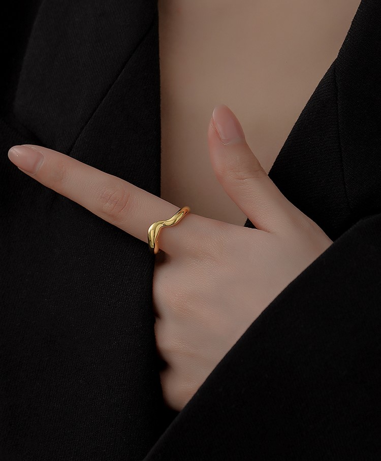 歐美簡約時尚高級質感波紋戒指