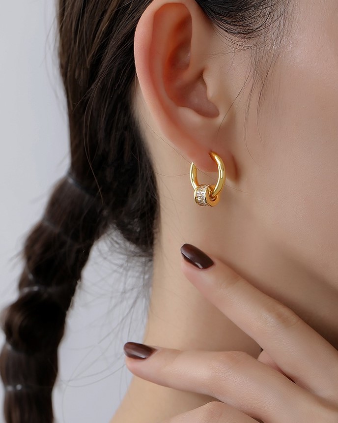 小眾鋯石輕奢設計k金色歐式大氣百搭耳飾