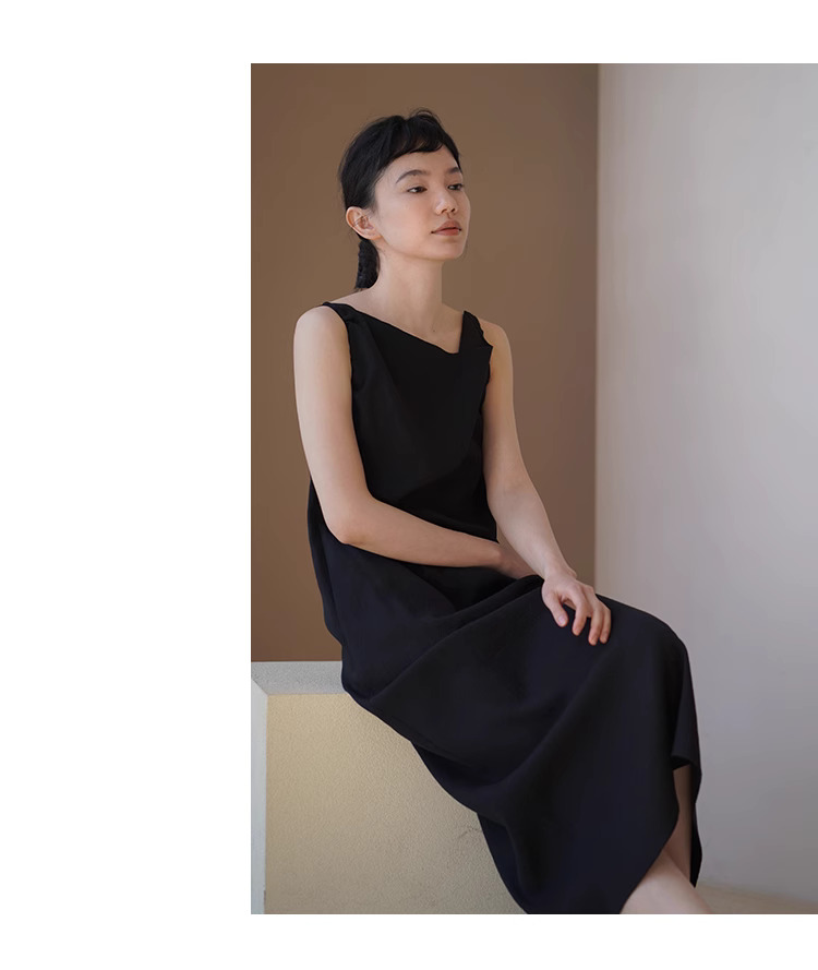 優雅浪漫抬氣質背心裙清冷顯瘦蕩領設計簡約長洋裝