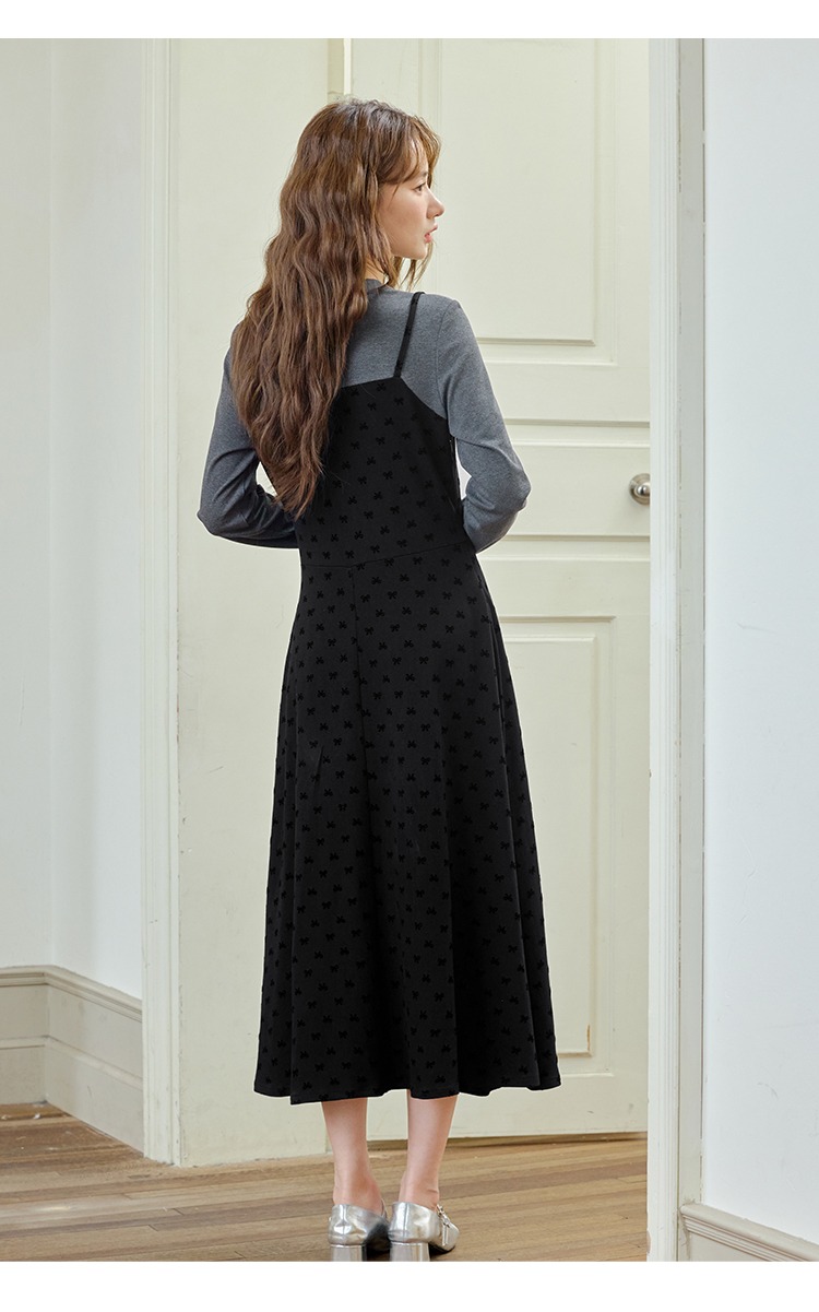 大尺碼拼接假兩件洋裝高級感早秋女裝黑色裙子