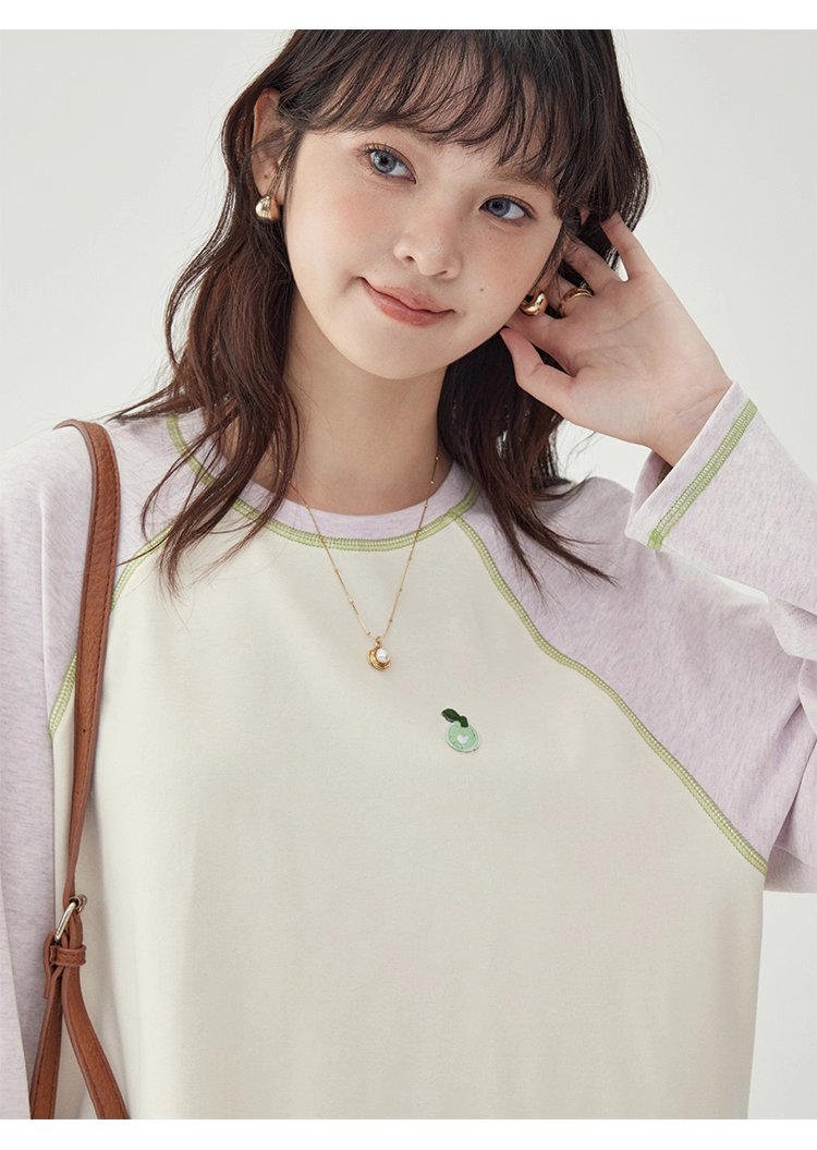 撞色插肩長袖側開叉T恤女秋季新款減齡刺繡上衣