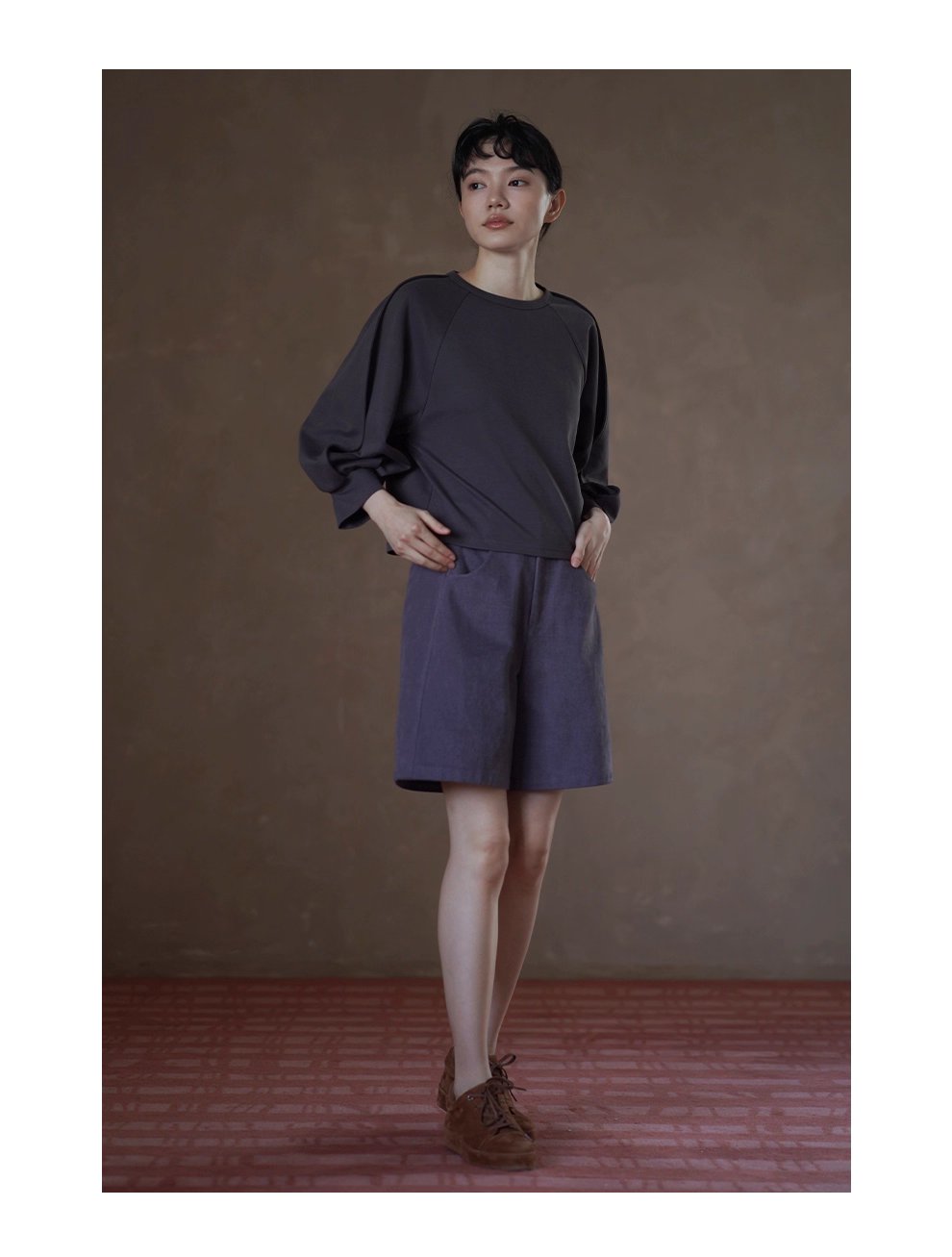 顯瘦遮肉輪廓立體燈籠剪裁插肩袖圓領上衣寬鬆休閒T恤女