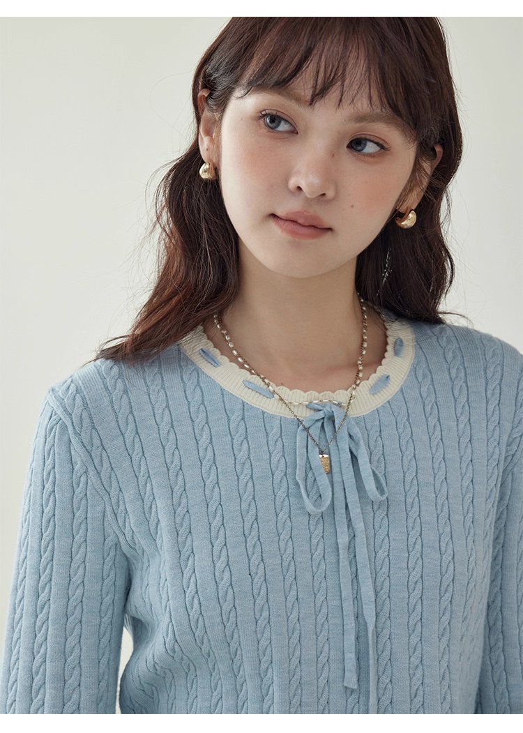 藍色綁帶圓領扭花針織衫女秋季新款百搭長袖上衣