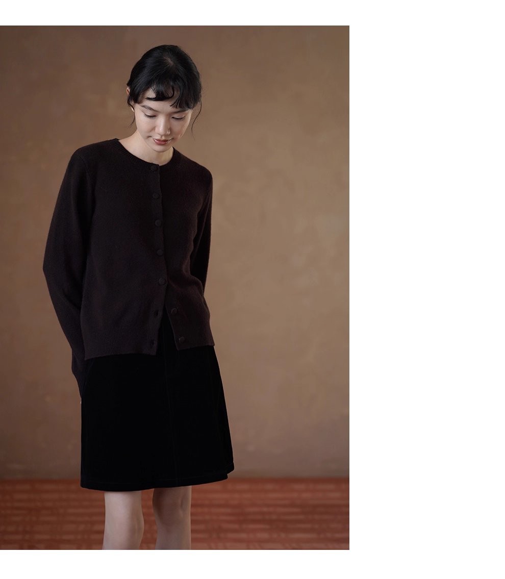 檀香肉桂咖山羊絨羊毛混紡柔軟保暖針織開襟衫通勤外套女