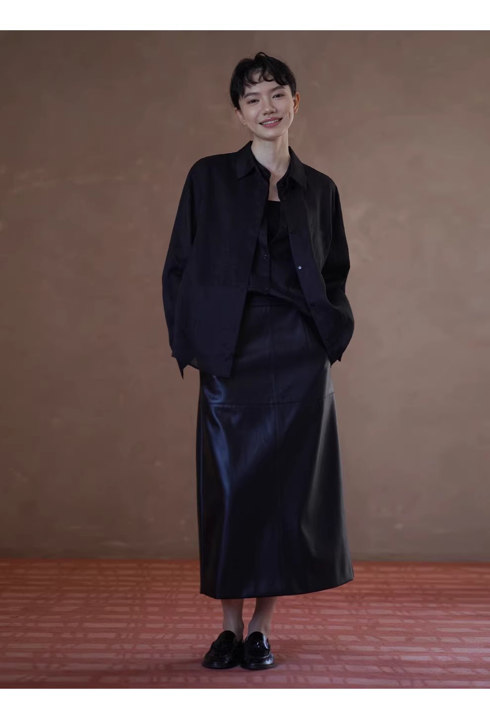 冬日搭配硬通貨質感皮裙高腰直筒顯瘦分割通勤半身裙女,冬日搭配硬通貨質感皮裙高腰直筒顯瘦分割通勤半身裙女,HBEW2027,冬日搭配硬通貨質感皮裙高腰直筒顯瘦分割通勤半身裙女,直筒H型,啞光皮革