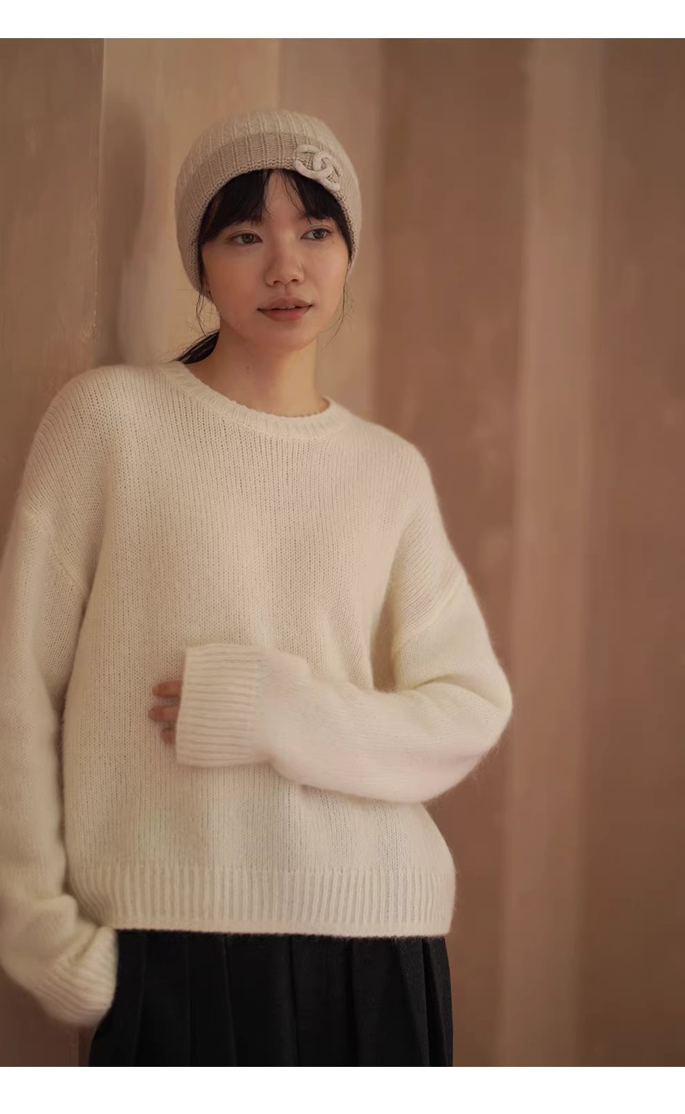 雪落的聲音羊駝絨羊毛馬海毛混紡柔軟蓬鬆寬鬆圓領毛衣,雪落的聲音羊駝絨羊毛馬海毛混紡柔軟蓬鬆寬鬆圓領毛衣,HBEW1138,雪落的聲音羊駝絨羊毛馬海毛混紡柔軟蓬鬆寬鬆圓領毛衣,簡約質感,羊毛混紡