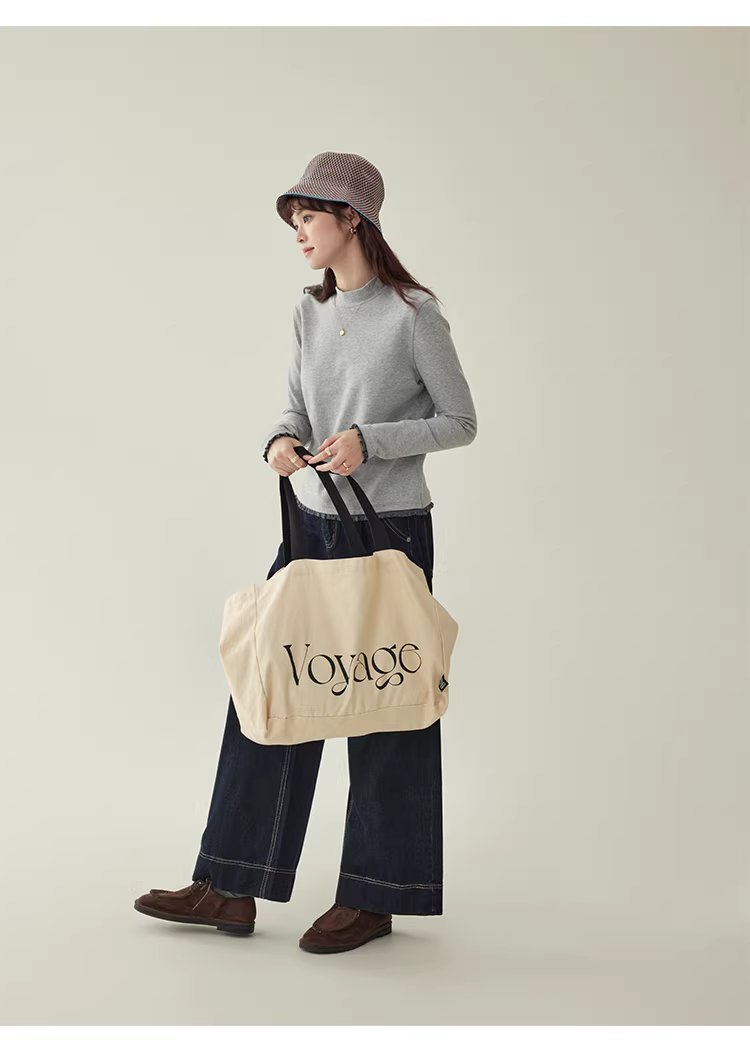 拼接螺紋邊半高領厚T恤女冬季新款灰色內搭上衣,拼接螺紋邊半高領厚T恤女冬季新款灰色內搭上衣,HBEW1143,拼接螺紋邊半高領厚T恤女冬季新款灰色內搭上衣,半高領,舒適面料