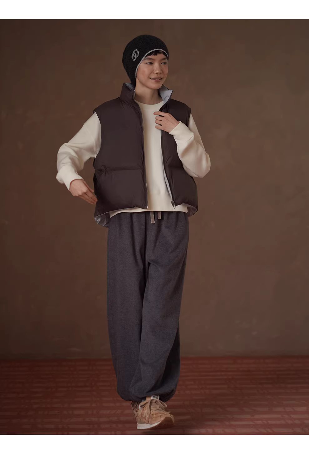 特殊集圈織法新型纖維升溫保暖落肩寬鬆彈性針織上衣女,特殊集圈織法新型纖維升溫保暖落肩寬鬆彈性針織上衣女,HBEW1162,特殊集圈織法新型纖維升溫保暖落肩寬鬆彈性針織上衣女,簡約質感,羅紋縮口