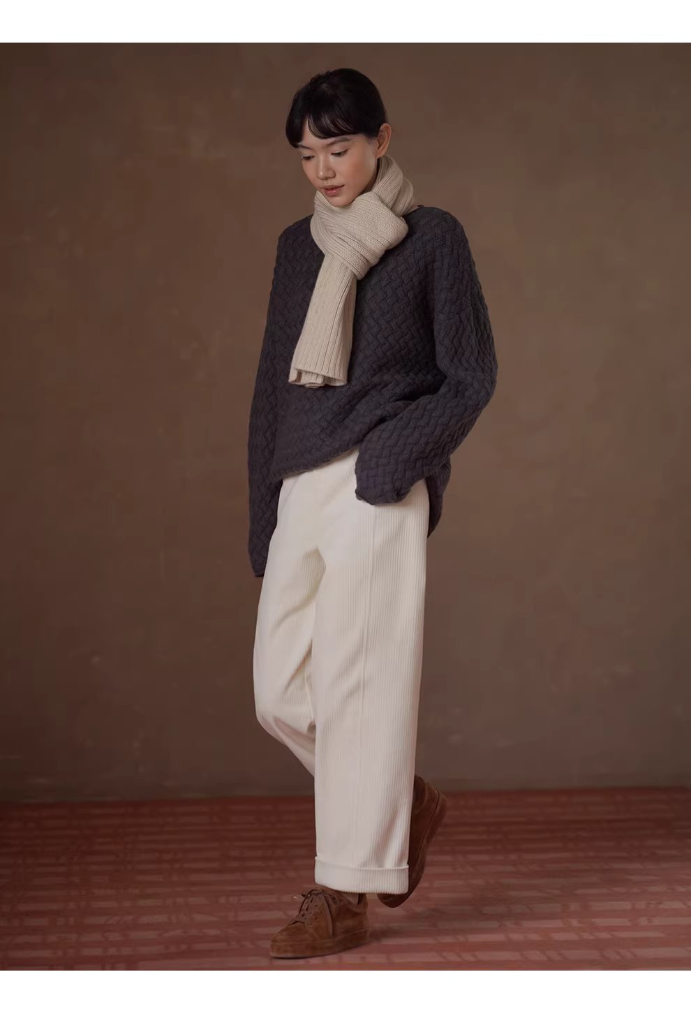 慵懶鬆弛立體編織提花肌理柔軟100羊毛寬鬆顯瘦圓領毛衣,慵懶鬆弛立體編織提花肌理柔軟100羊毛寬鬆顯瘦圓領毛衣,HBEW1165,慵懶鬆弛立體編織提花肌理柔軟100羊毛寬鬆顯瘦圓領毛衣,立體編織,羊毛100%