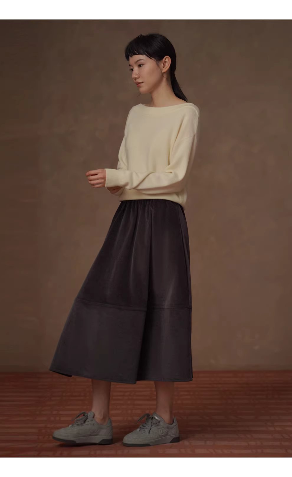 細膩坑條燈芯絨鬆緊高腰顯瘦分割剪裁通勤蓬蓬半身裙女,細膩坑條燈芯絨鬆緊高腰顯瘦分割剪裁通勤蓬蓬半身裙女,HBEW2041,細膩坑條燈芯絨鬆緊高腰顯瘦分割剪裁通勤蓬蓬半身裙女,蓬而不臃,燈芯絨