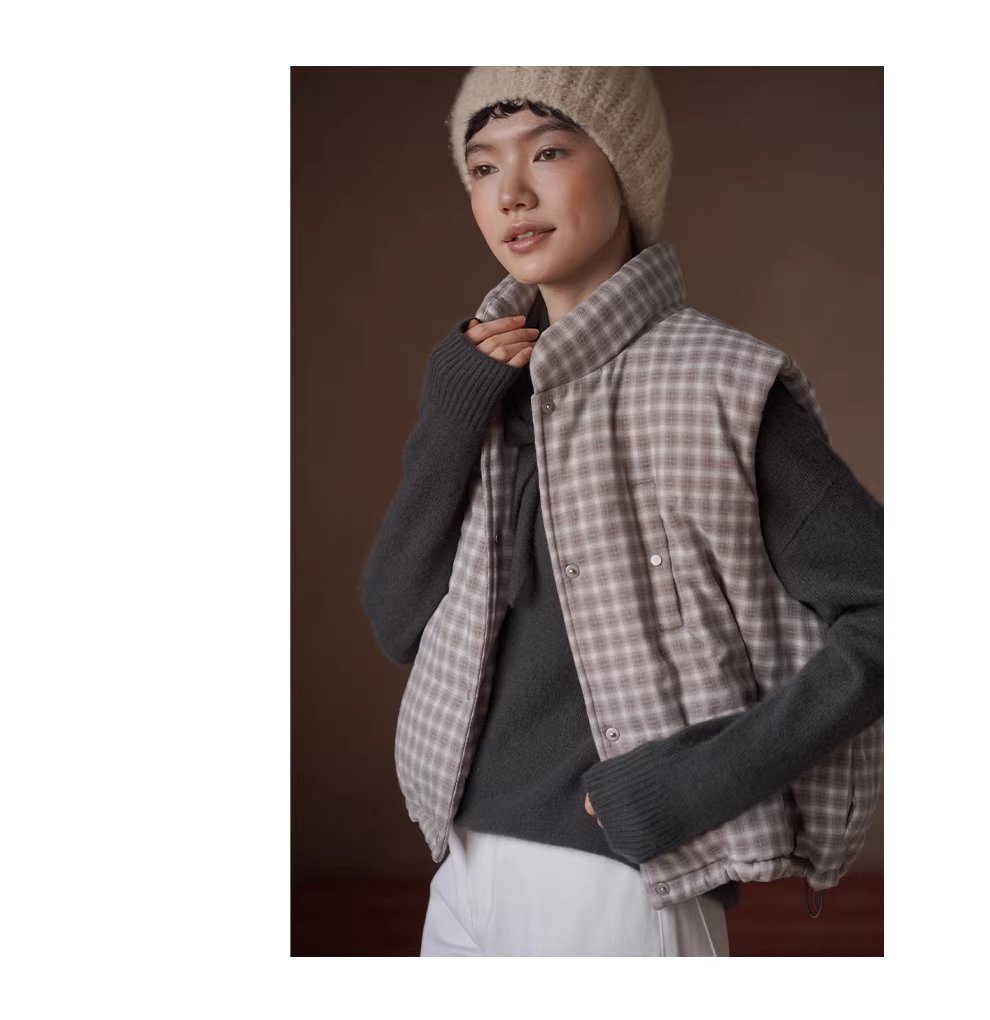 清新韓女格紋時髦疊穿保暖棉服立領短款寬鬆顯瘦馬甲女,清新韓女格紋時髦疊穿保暖棉服立領短款寬鬆顯瘦馬甲女,HBEW5123,清新韓女格紋時髦疊穿保暖棉服立領短款寬鬆顯瘦馬甲女,清新格紋,細節滿分