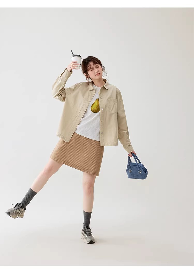 設計感拼接小毛邊襯衫女春季新娃娃領紐扣上衣,設計感拼接小毛邊襯衫女春季新娃娃領紐扣上衣,HBFS1001,設計感拼接小毛邊襯衫女春季新娃娃領紐扣上衣,翻領排扣,棉麻材質