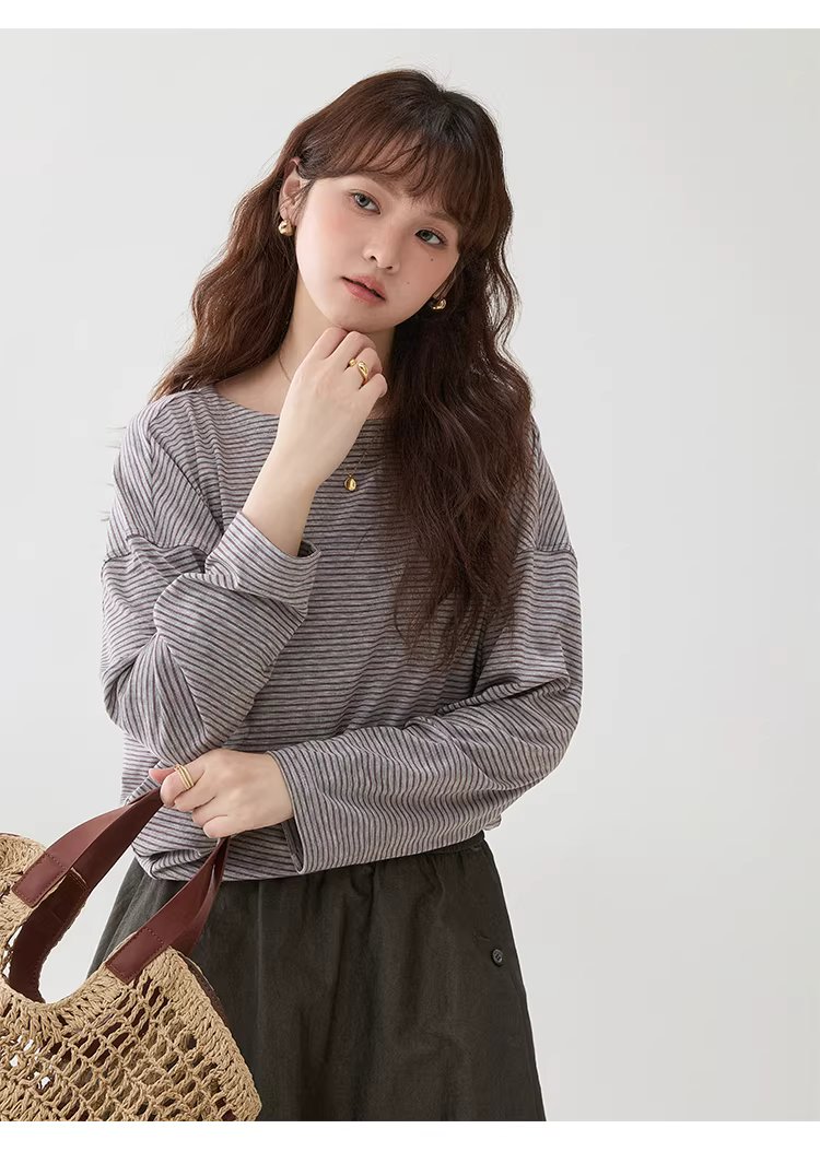 不規則蝙蝠袖暗條紋T恤女春季新款寬鬆小眾上衣,不規則蝙蝠袖暗條紋T恤女春季新款寬鬆小眾上衣,HBFS1005,不規則蝙蝠袖暗條紋T恤女春季新款寬鬆小眾上衣,蝙蝠袖型,天絲混紡