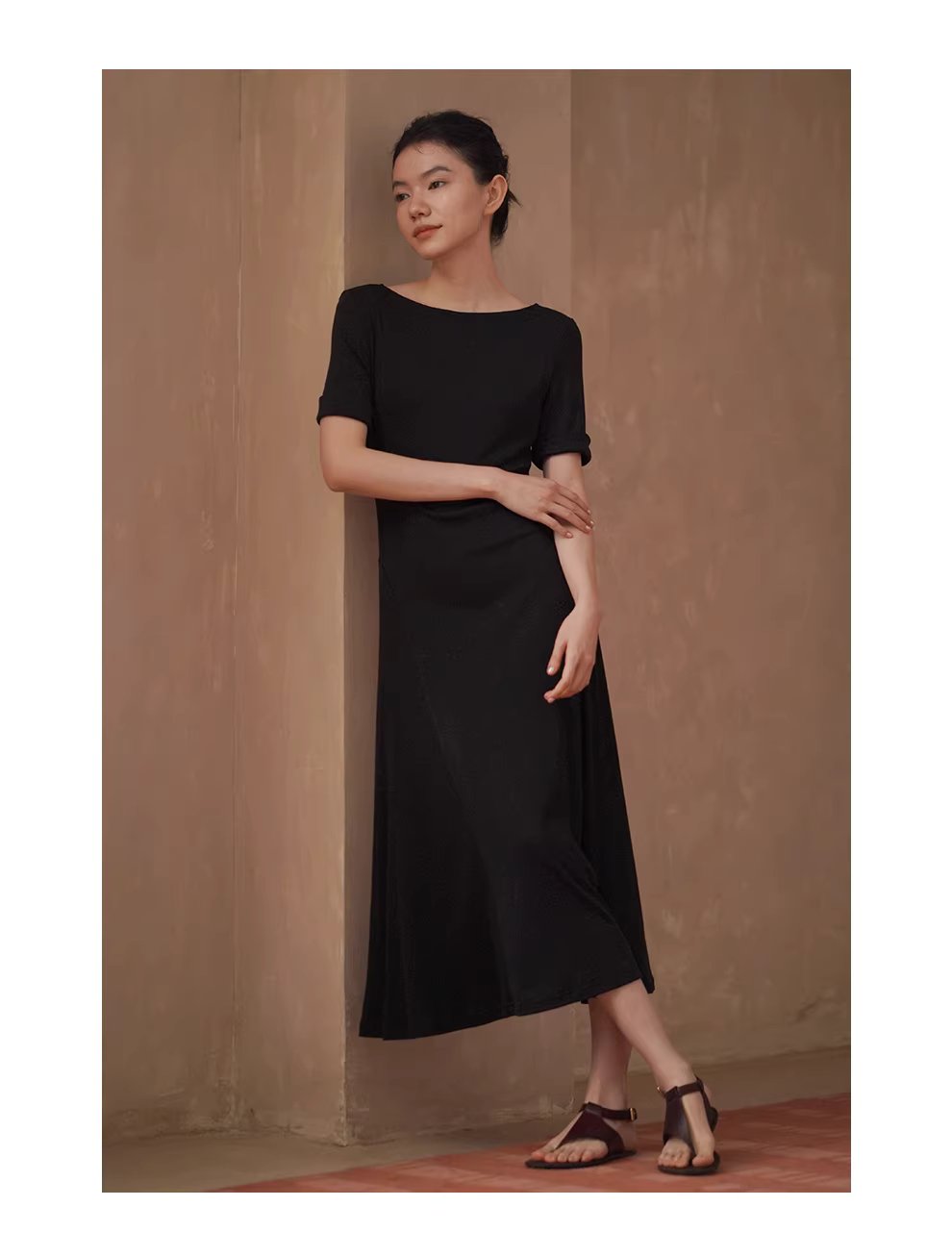 顯瘦標配小黑裙彈性親膚合身遮肉中袖圓領長洋裝女,顯瘦標配小黑裙彈性親膚合身遮肉中袖圓領長洋裝女,HBFS7035,顯瘦標配小黑裙彈性親膚合身遮肉中袖圓領長洋裝女,彈性親膚,收腰顯瘦