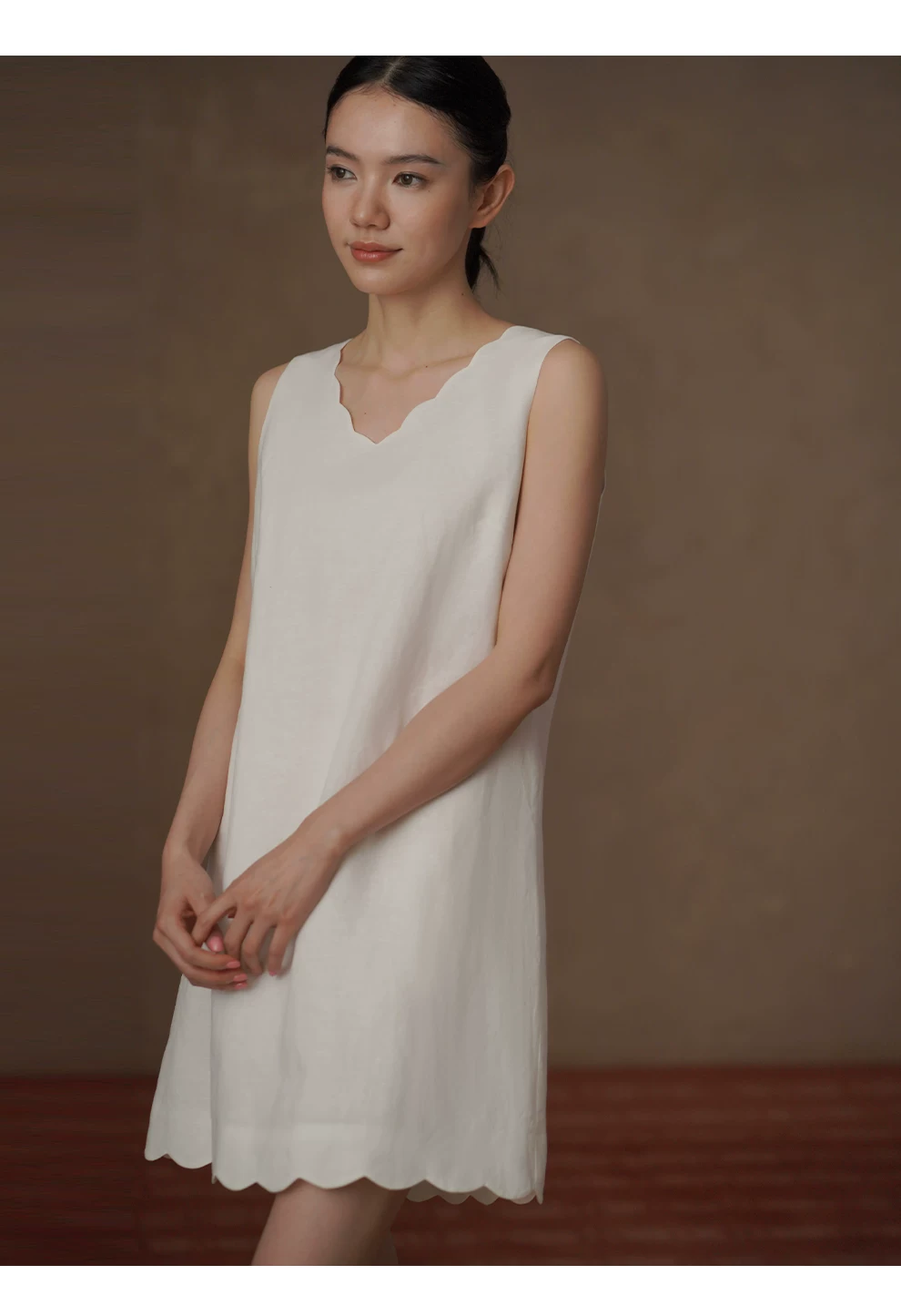 氧氣天然系少女感清新亞麻棉花瓣V領裙擺寬鬆背心連身裙,氧氣天然系少女感清新亞麻棉花瓣V領裙擺寬鬆背心連身裙,HBFS7069,氧氣天然系少女感清新亞麻棉花瓣V領裙擺寬鬆背心連身裙,透氣清爽,花瓣V領