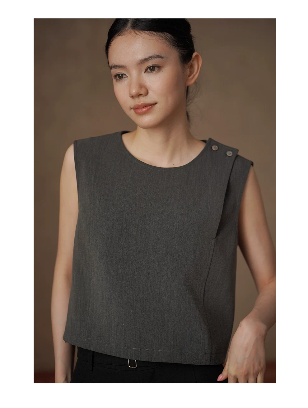 法式存檔簡約品質西裝布料短版背心無袖寬鬆顯瘦馬甲女,法式存檔簡約品質西裝布料短版背心無袖寬鬆顯瘦馬甲女,HBFS1147,法式存檔簡約品質西裝布料短版背心無袖寬鬆顯瘦馬甲女,細膩紋理,法式簡約
