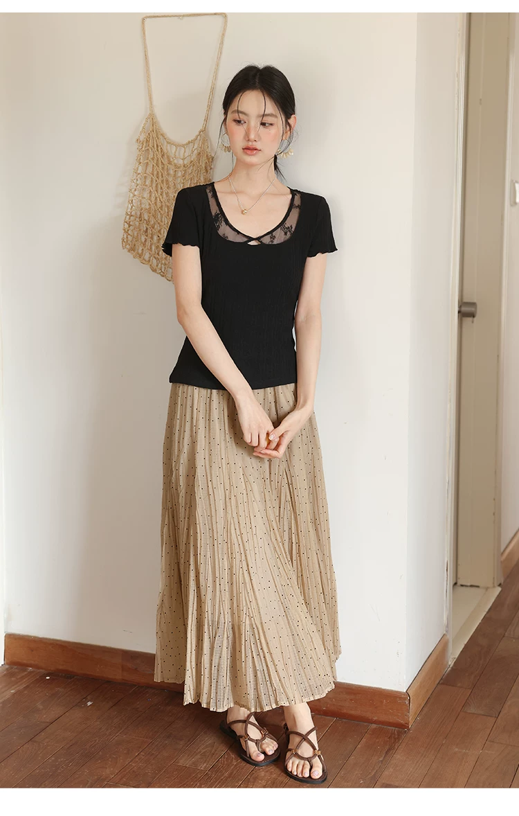 大尺碼巨好看短袖蕾絲拼接V領T恤女2026新款夏季簡約氣質上衣,大尺碼巨好看短袖蕾絲拼接V領T恤女2026新款夏季簡約氣質上衣,HBFS1289,大尺碼巨好看短袖蕾絲拼接V領T恤女2026新款夏季簡約氣質上衣,中大尺碼,蕾絲拼接