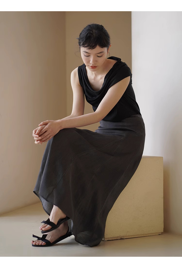 鬆弛美學雕塑感不規則袖口設計蕩領顯瘦氣質通勤上衣女