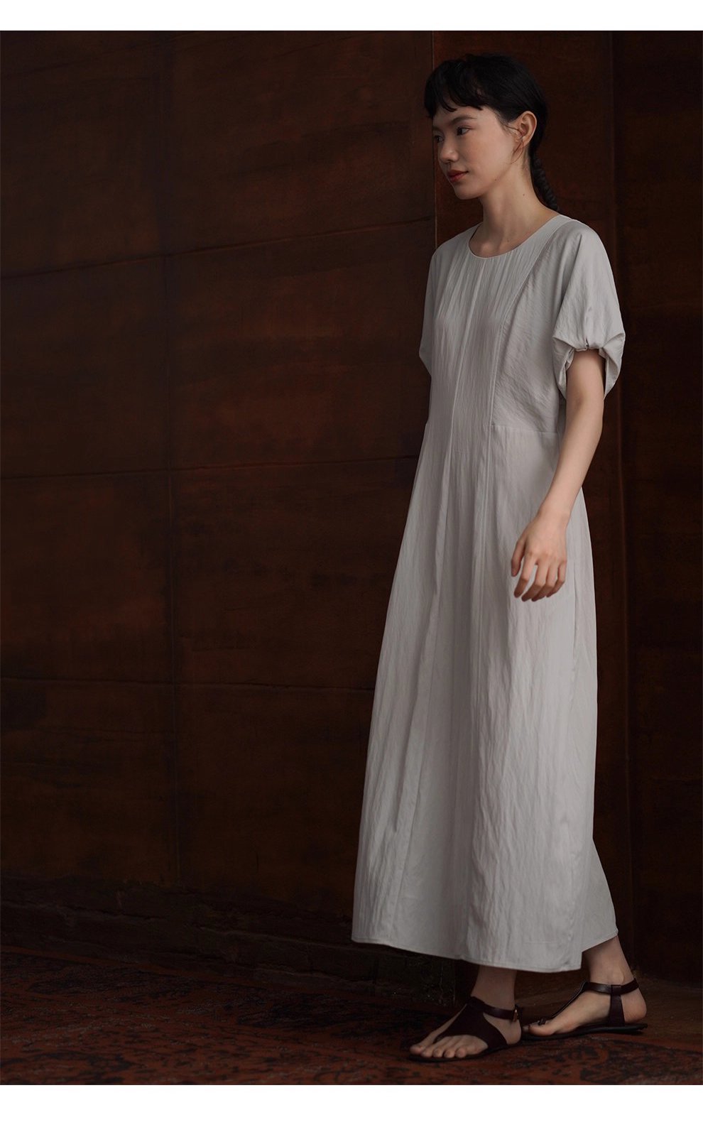 詩意菸沙淡人洋裝寬鬆短袖顯瘦分割圓領通勤垂感裙子