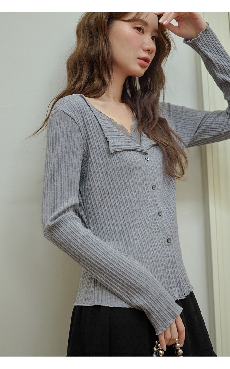 大尺碼蕾絲花邊拼接V領針織衫打底內搭氣質上衣