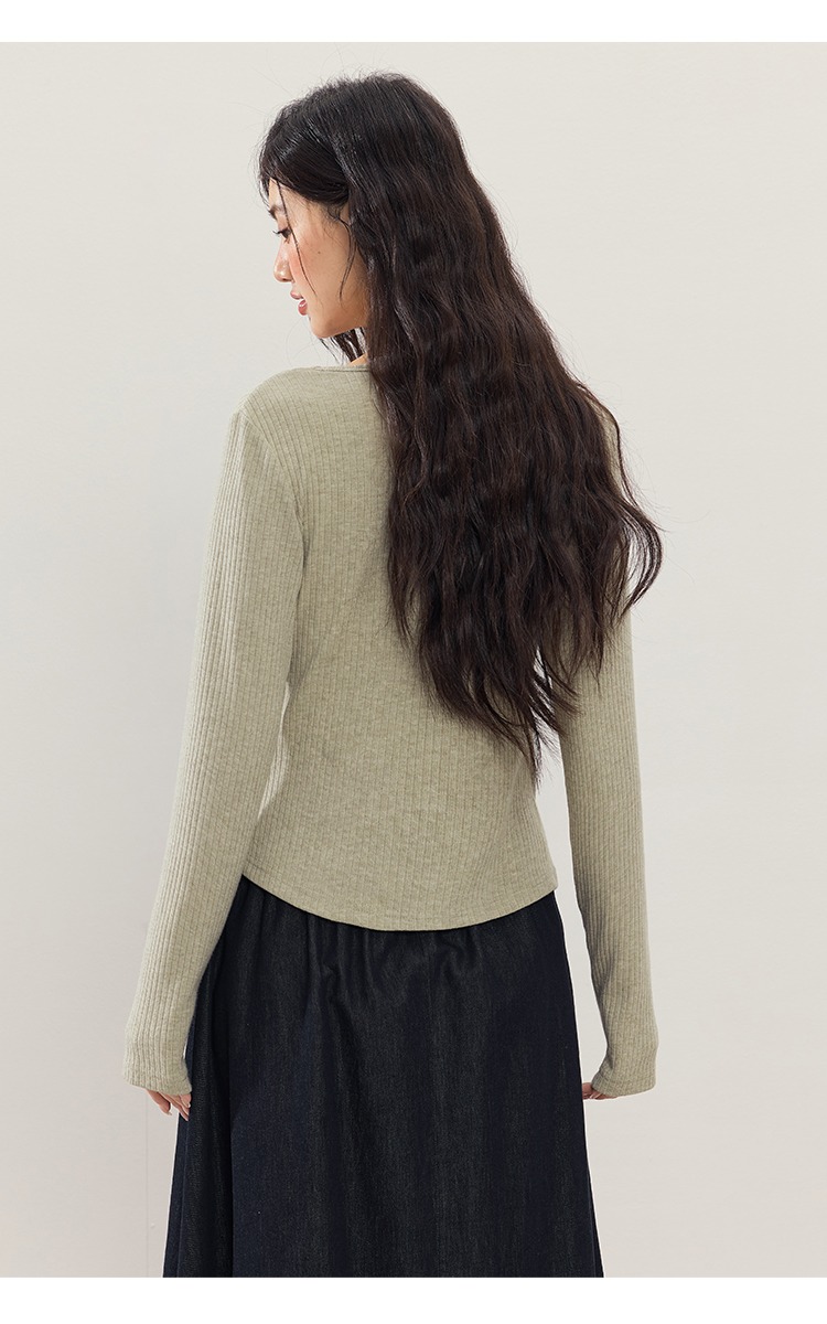 中大尺碼設計感假兩件綠色針織衫女秋裝