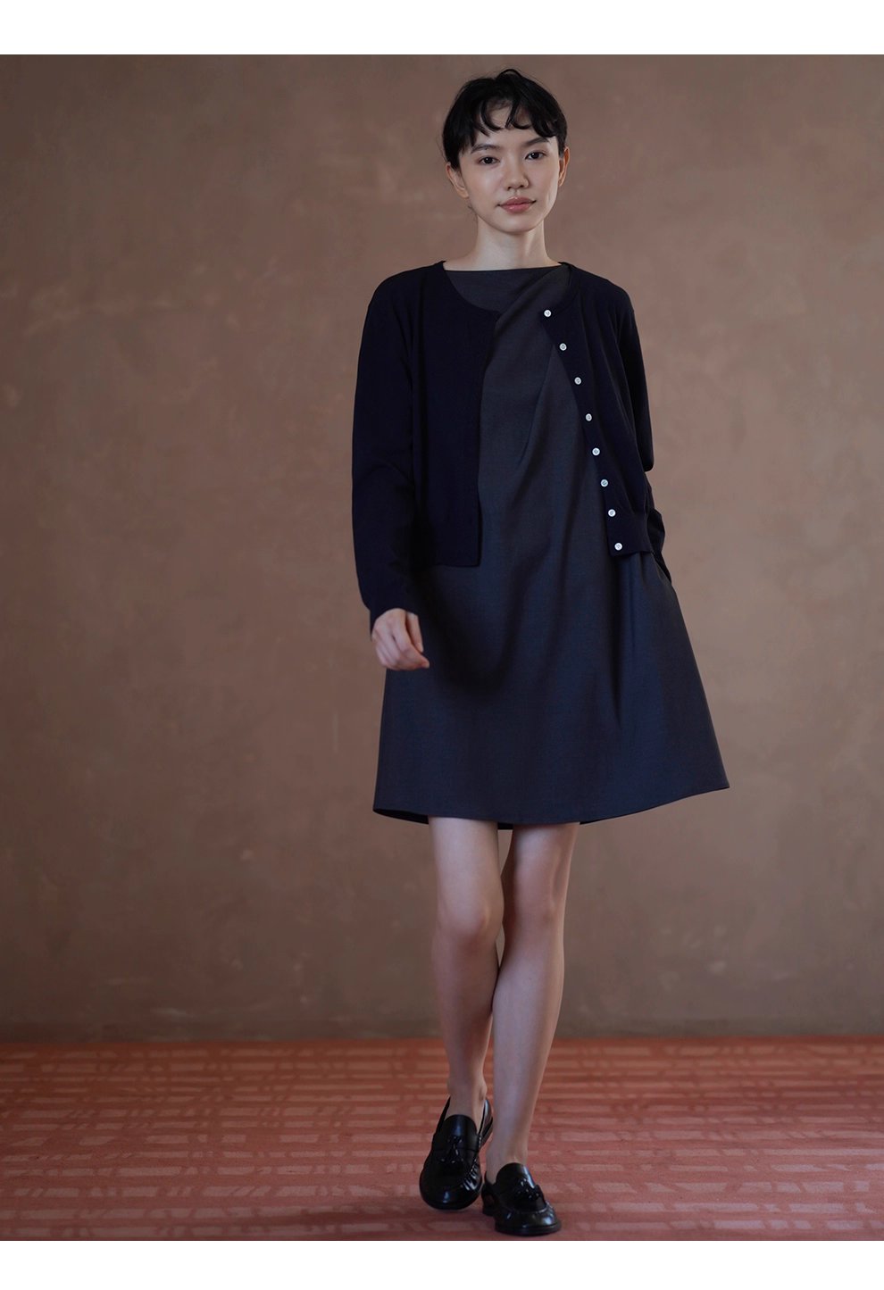 剛需基本款合身顯瘦通勤長袖軟糯針織撞色紐扣圓領外套