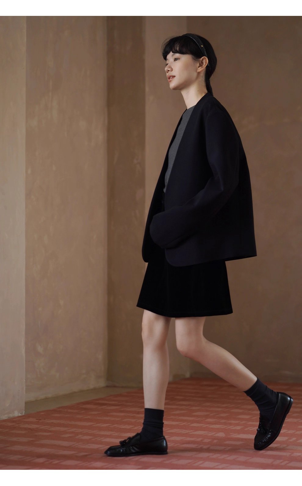 簡約時尚知識分子西裝寬鬆輪廓顯瘦V領高智感氣場外套女