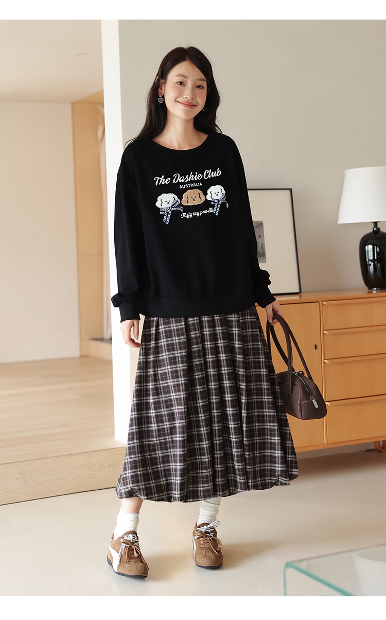 中大尺碼小狗刺繡刷絨大學T衛衣