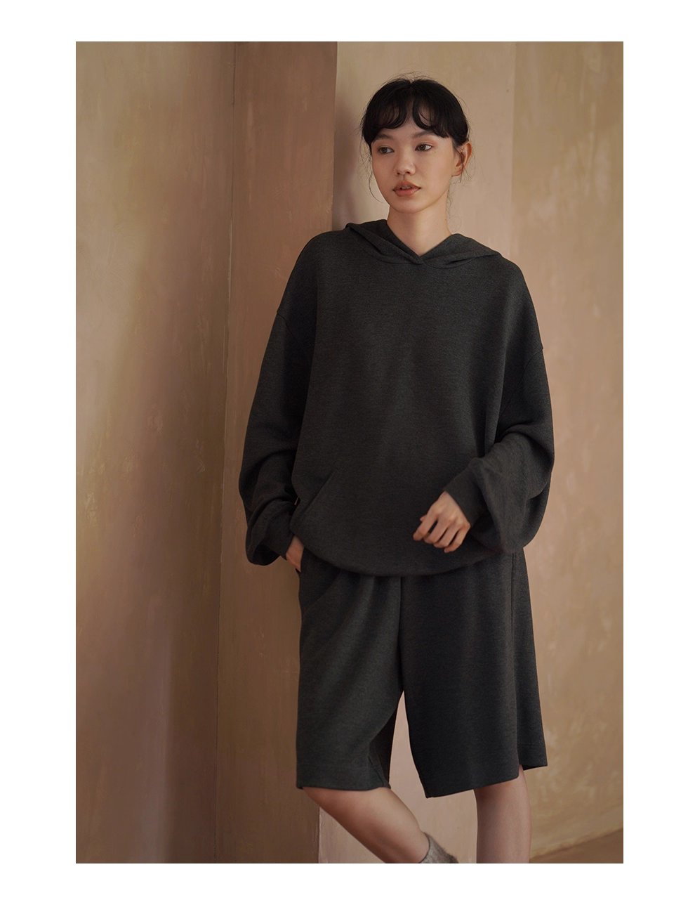 慵懶舒適無負擔寬鬆顯瘦休閒連帽衛衣高腰遮肉短褲套裝