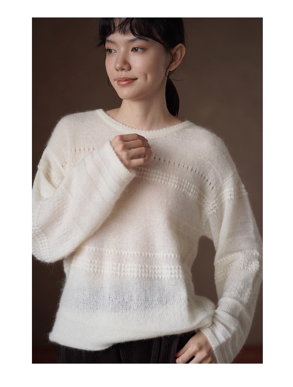 浪漫詩篇唯美重工鉤花馬海毛綿羊毛混紡圓領寬鬆毛衣女