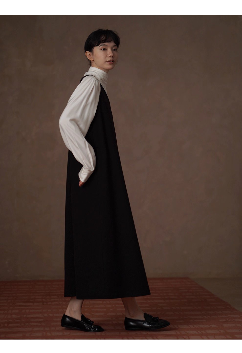 柔光緞面氣質絲滑垂軟襯衫溫柔飄帶設計寬鬆通勤上衣女