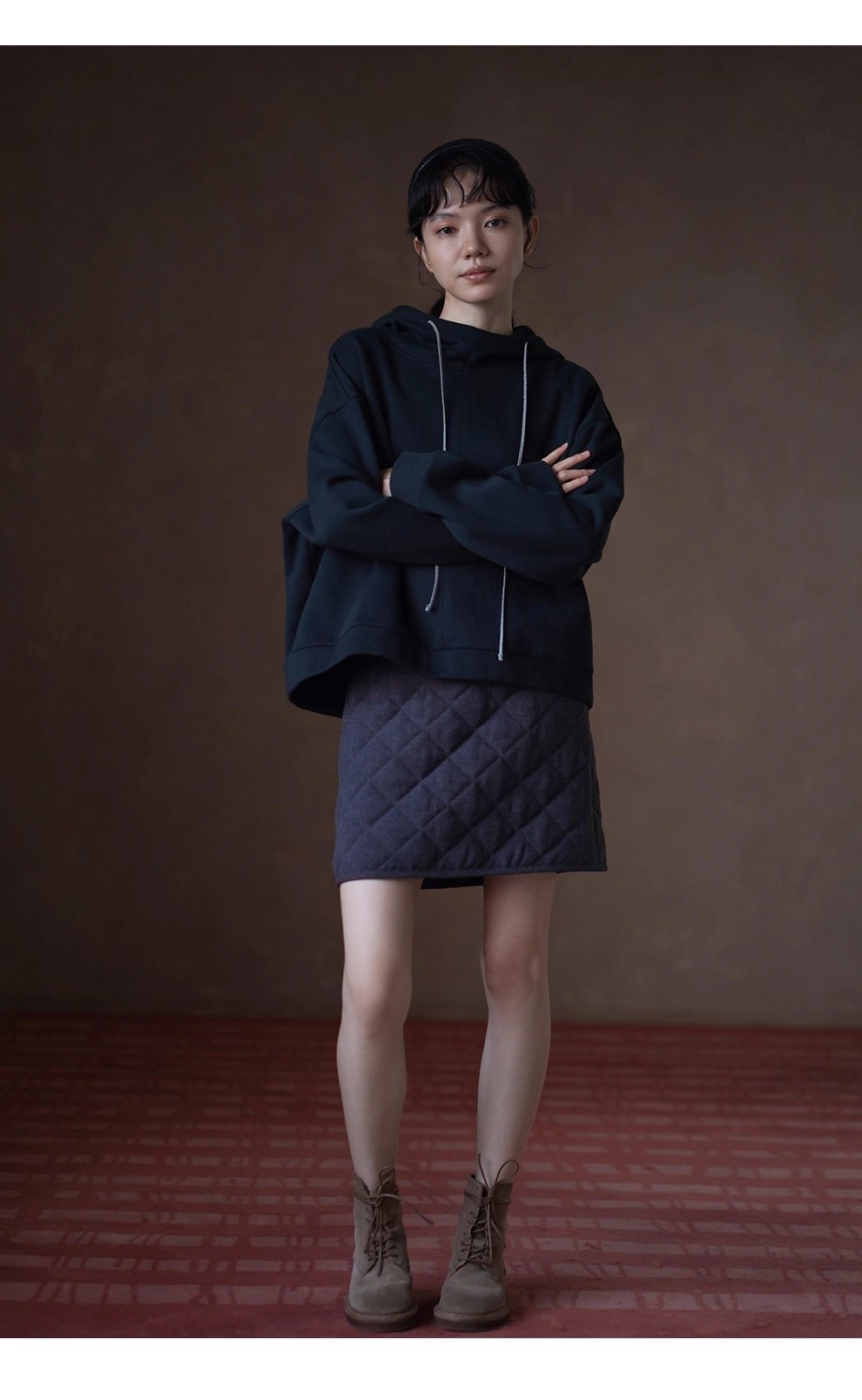 灰調菱格絎棉薄呢半身裙保暖百搭高腰A字顯瘦通勤短裙女,灰調菱格絎棉薄呢半身裙保暖百搭高腰A字顯瘦通勤短裙女,HBEW2020,灰調菱格絎棉薄呢半身裙保暖百搭高腰A字顯瘦通勤短裙女,菱格車線,五分裙長