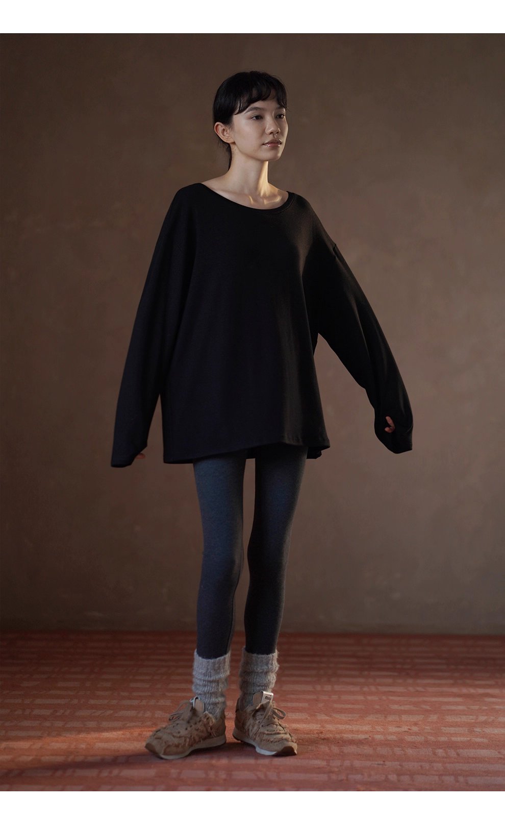 柔軟的慵懶感寬鬆無負擔船領內搭T恤垂感彈性顯瘦上衣女