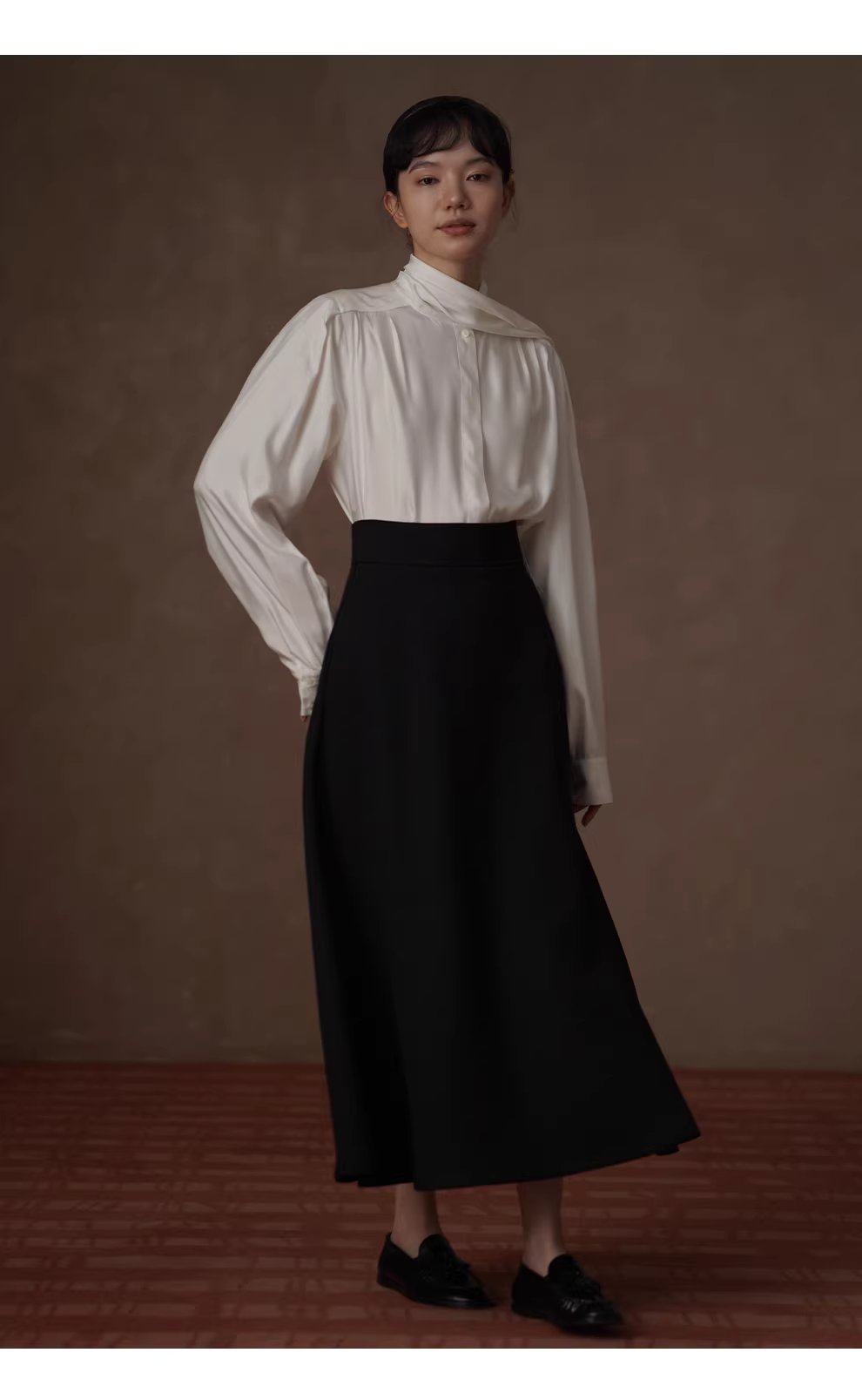 優雅起舞高質斜紋布料A字顯瘦裙擺長通勤高腰半身裙女,優雅起舞高質斜紋布料A字顯瘦裙擺長通勤高腰半身裙女,HBEW2026,優雅起舞高質斜紋布料A字顯瘦裙擺長通勤高腰半身裙女,通勤俐落,斜紋面料