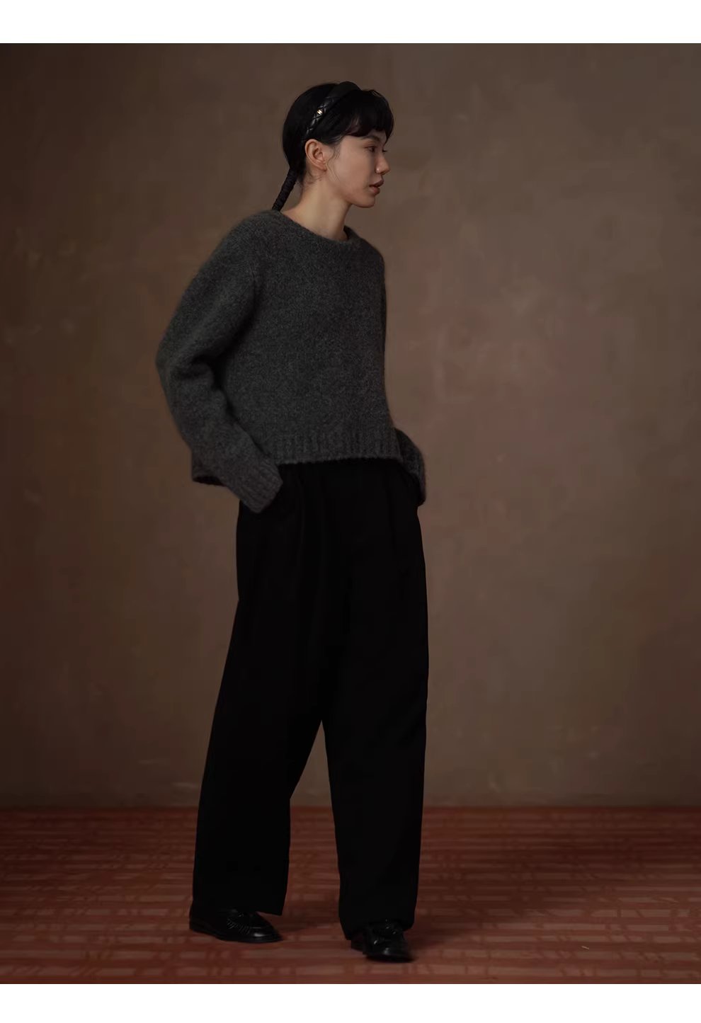 蓬鬆百分百水洗拉毛工藝羊毛馬海毛混紡圓領寬鬆毛衣女