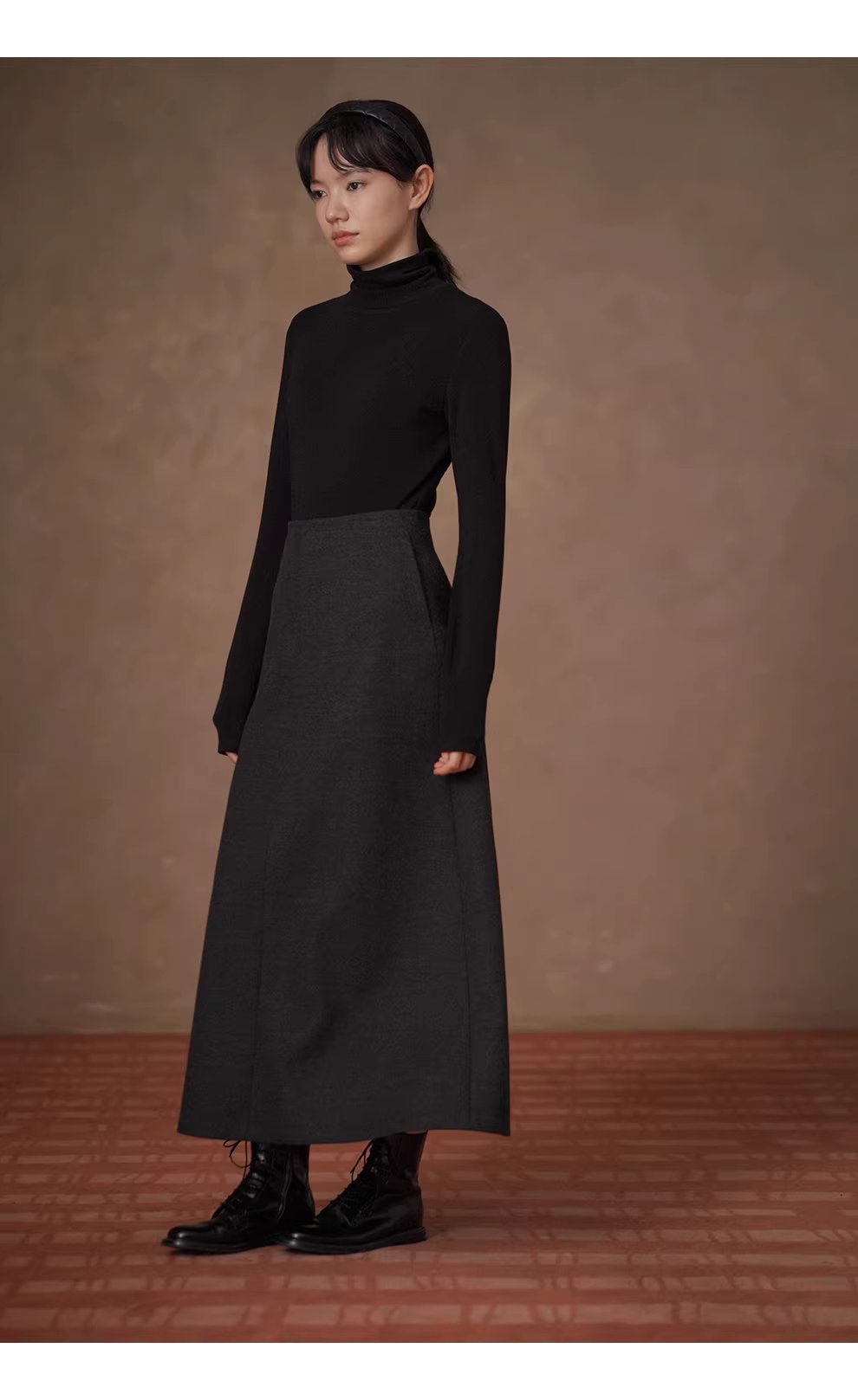 舒暖基本款長袖高彈修身高領後開叉顯瘦百搭通勤打底衫,舒暖基本款長袖高彈修身高領後開叉顯瘦百搭通勤打底衫,HBEW1139,舒暖基本款長袖高彈修身高領後開叉顯瘦百搭通勤打底衫,翻折高領,正肩版型